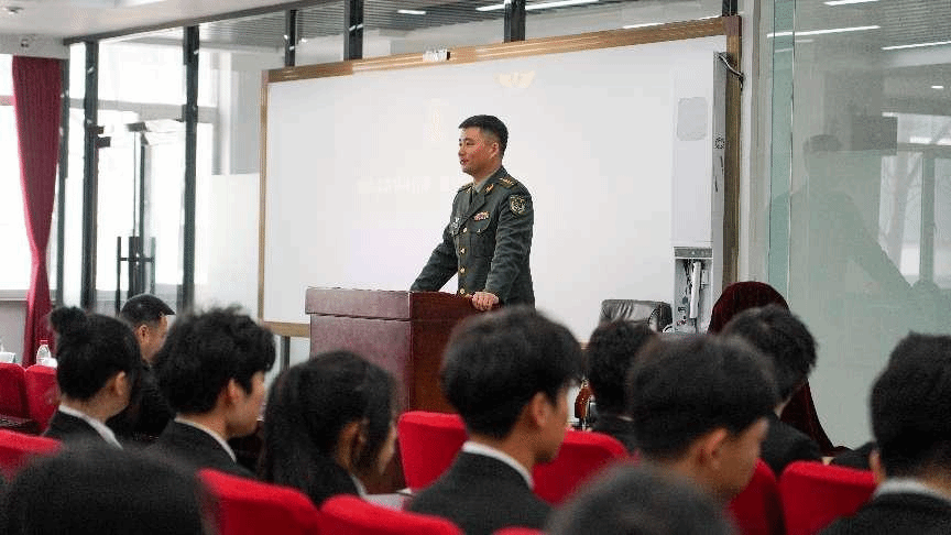 说明: 图片 说明: 图片