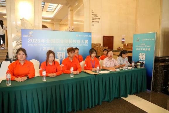 说明: 图片 说明: 图片