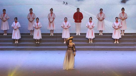 说明: IMG_9918 说明: IMG_9918