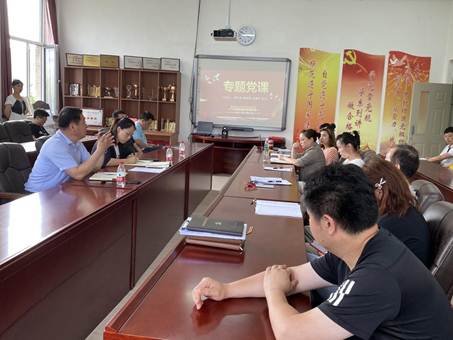 说明: C:\Users\hxy\Pictures\工商管理学院\2222.jpg2222 说明: C:\Users\hxy\Pictures\工商管理学院\2222.jpg2222