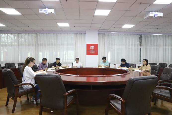 说明: D:\宣传部\党委理论中心组学习\IMG_3663.JPG