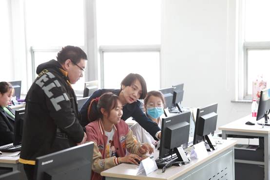 说明: C:\Users\Administrator\Documents\Tencent Files\864393918\FileRecv\老师指导.JPG 说明: C:\Users\Administrator\Documents\Tencent Files\864393918\FileRecv\老师指导.JPG